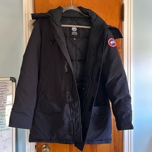 Large men’s Canada Goose coat - never worn